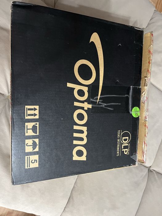 Новый Проектор hd70
