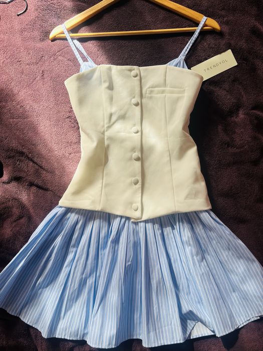 Чисто нова рокля, размер Хs