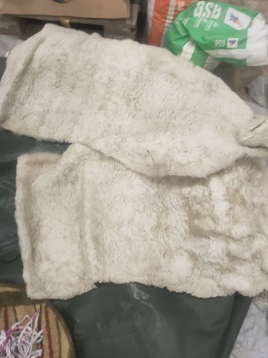 Зимние накладки натуральная.