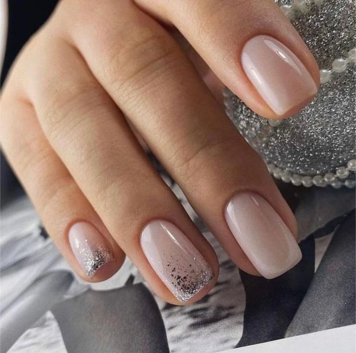 Маникюр и педикюр