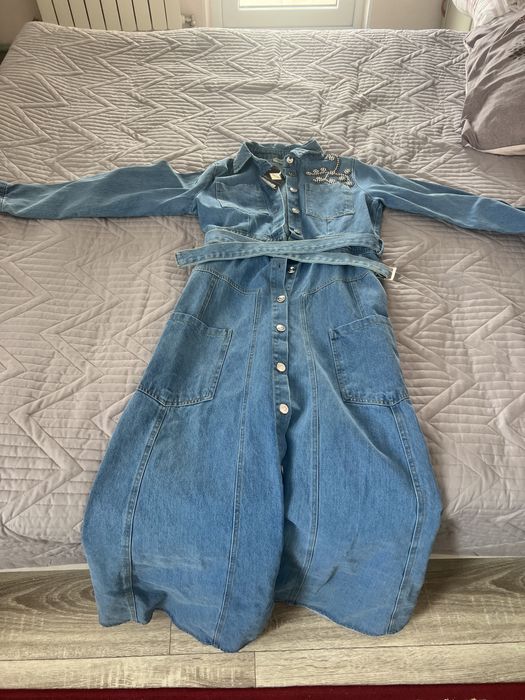 Стильное джинсовое платье