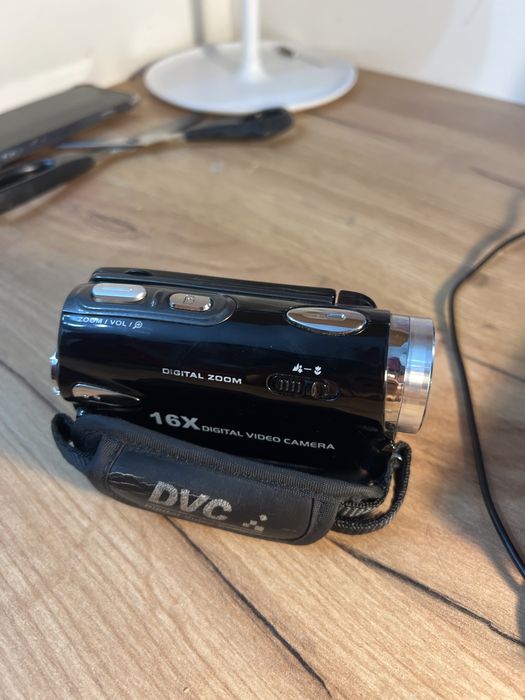 Sony digital video camera (Handycam) 3.0 touch screen