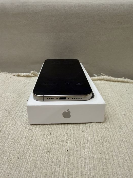iPhone 16 Pro Max Natural Titanium  256 GB