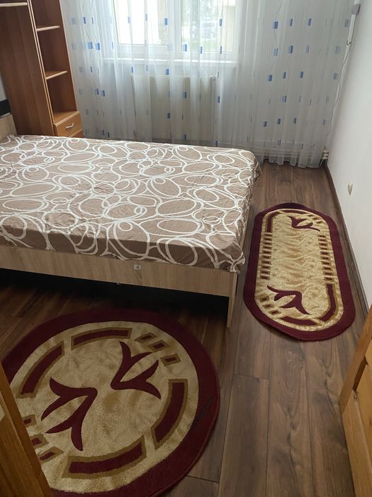 Inchiriez apartament 3 camere zona Mărăței