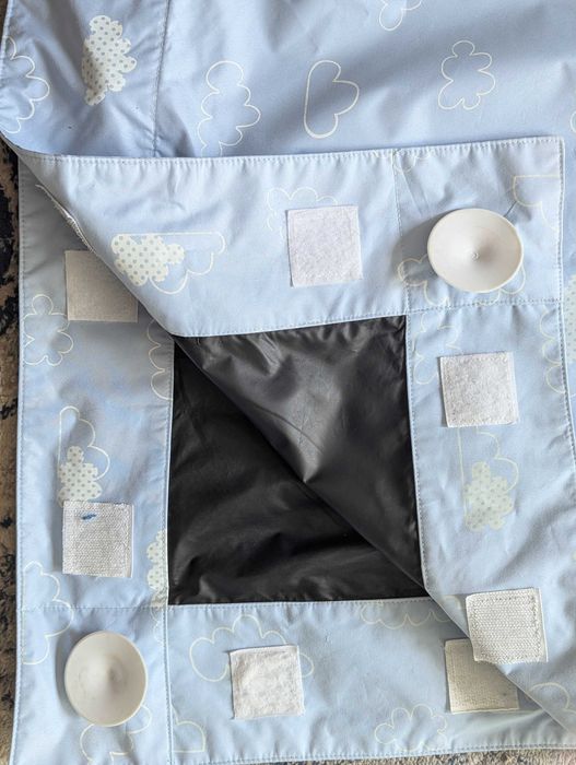 Покривало за прозорец на бебешка стая Gro