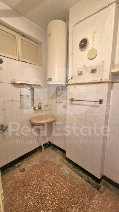 Етаж от къща в Пловдив-Център площ 125 цена 320000