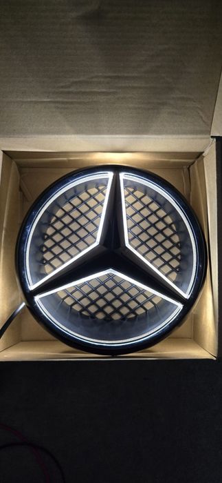 Emblema Mercedes Luminata LED GLC GLE GLS X253 W166 C292 X166 Negru