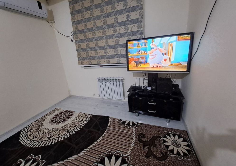 Guliston 4-mavze 2 xona uy SOTILADI