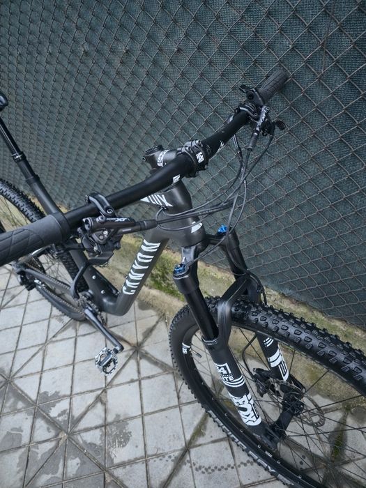 Canyon Lux 29 цола 1x12 XT Fox 34 Карбонов  DT Swiss  капли