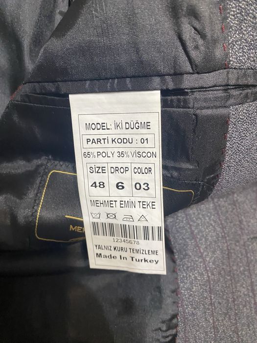Продам костюм