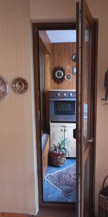 Дава се под наем Тристаен апартамент в Бургас, Център - 90 кв.м за 225 € - Снимка #18