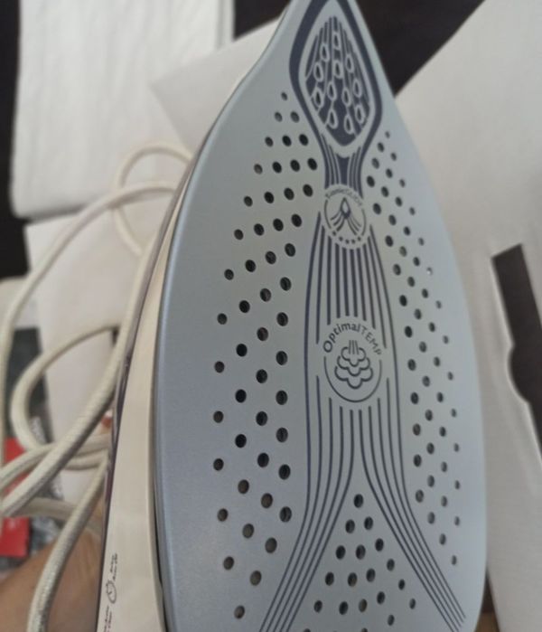 Продам утюг филипс