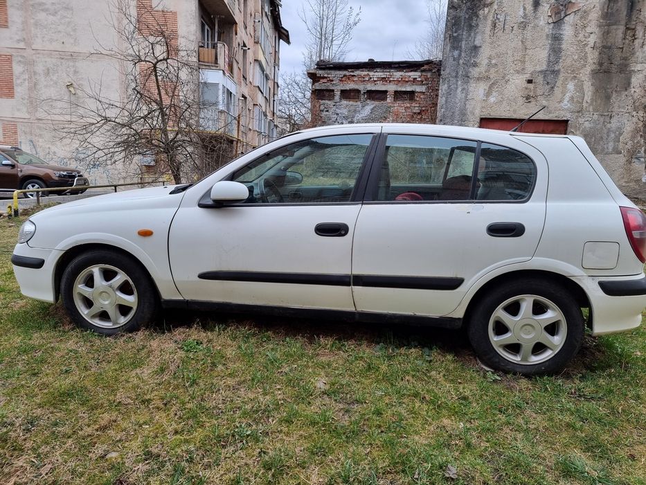 Vand Nissan Almera 2001, 1.8 benzina