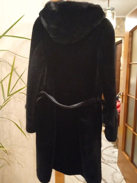 Шуба натуральная мутон цигейка