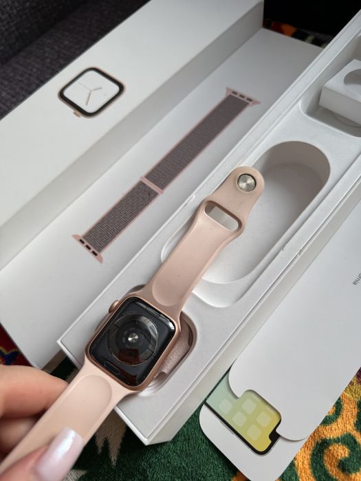 Apple watch 4 серия