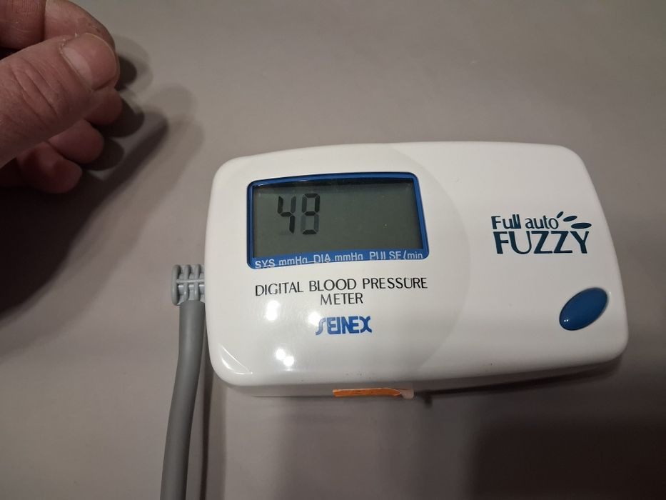 Апарат за кръвно SEINEX.