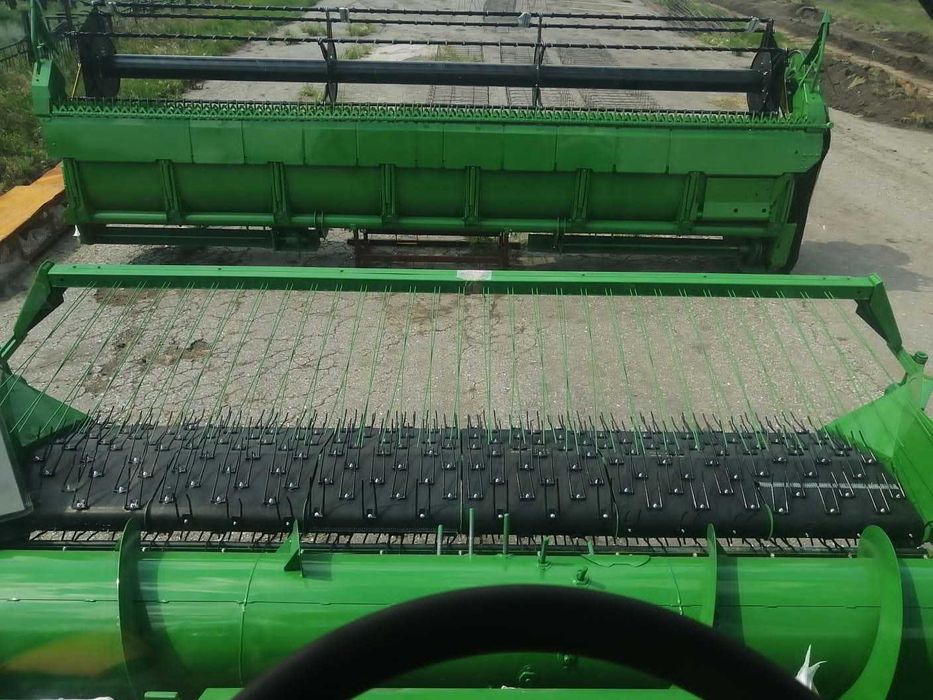 Комбайн John Deere W430