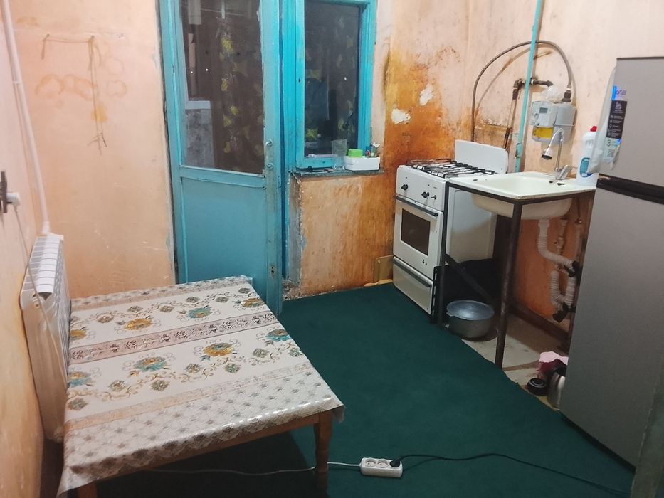 Uy sotiladi 2 xonali dom