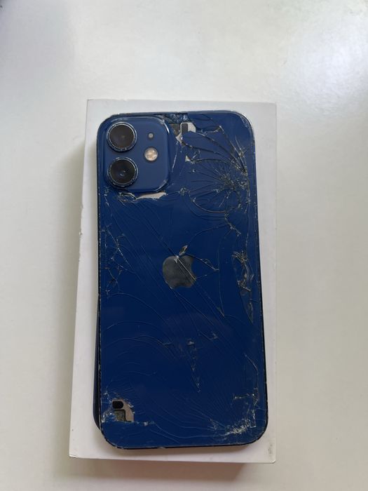 Iphone 12 mini functional