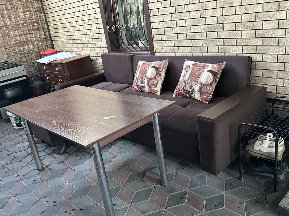 Продаётся диван