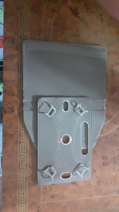 Чехол для планшета