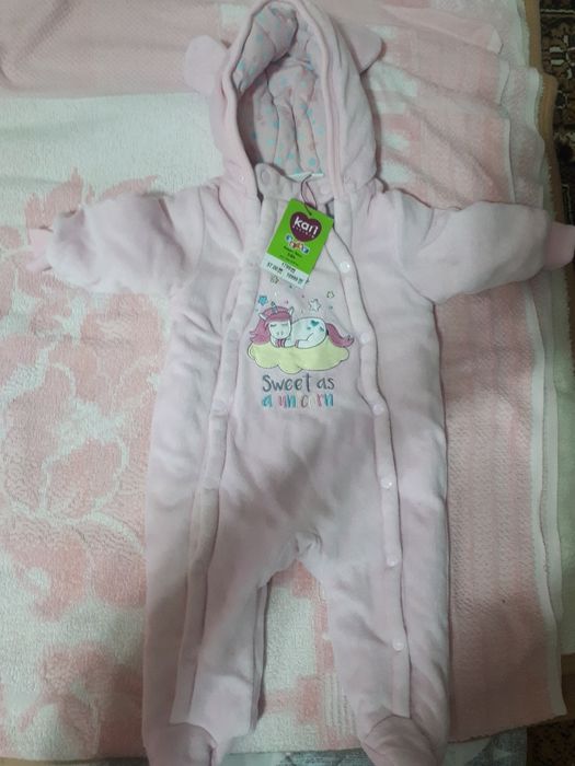 Продам комбинезон весна-осень