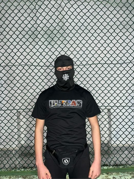 Ultras черна тениска