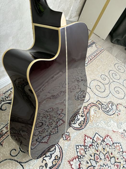 Гитара акуститческая 6 струн