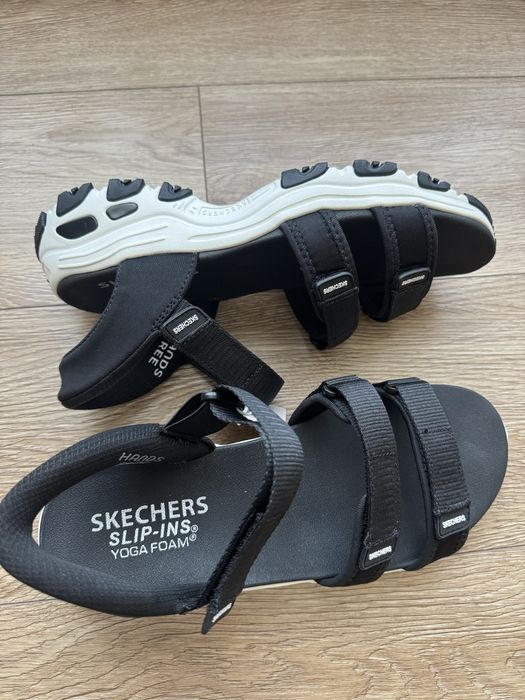 Женские сандали Skechers