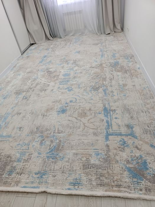 Кілем сатылады жағдайы жақсы