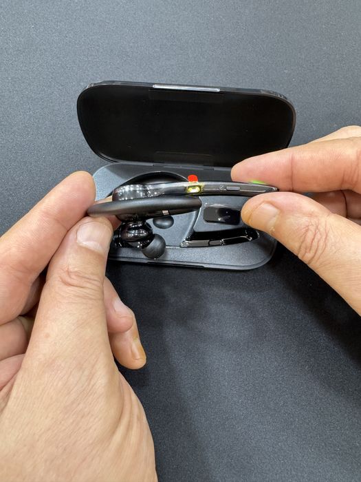 Мнонаушник моногарнитура, наушник на одно ухо