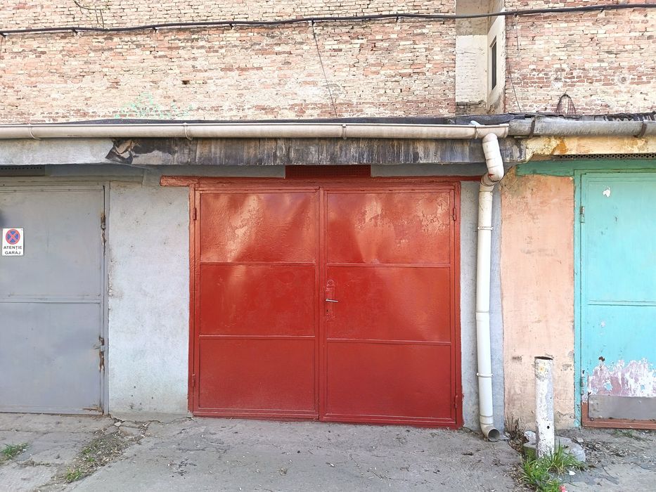 De Vanzare garaj 5x3 m