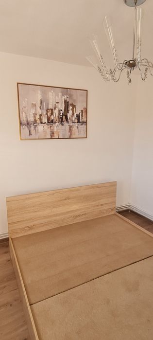 Închiriez apartament 2 camera
