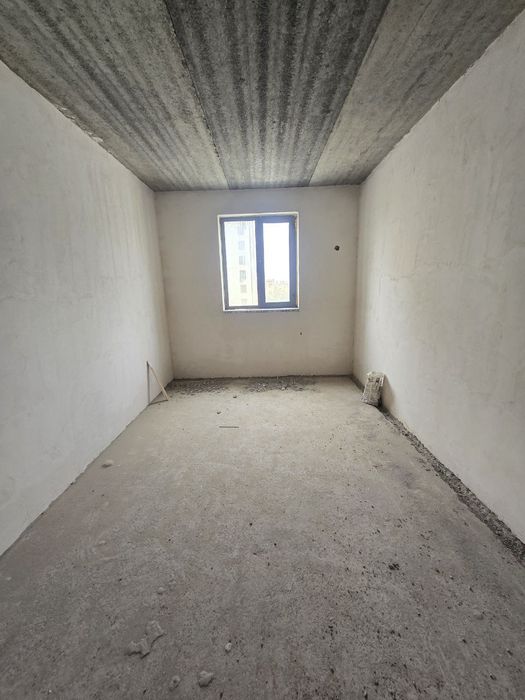 Квартира сотилади