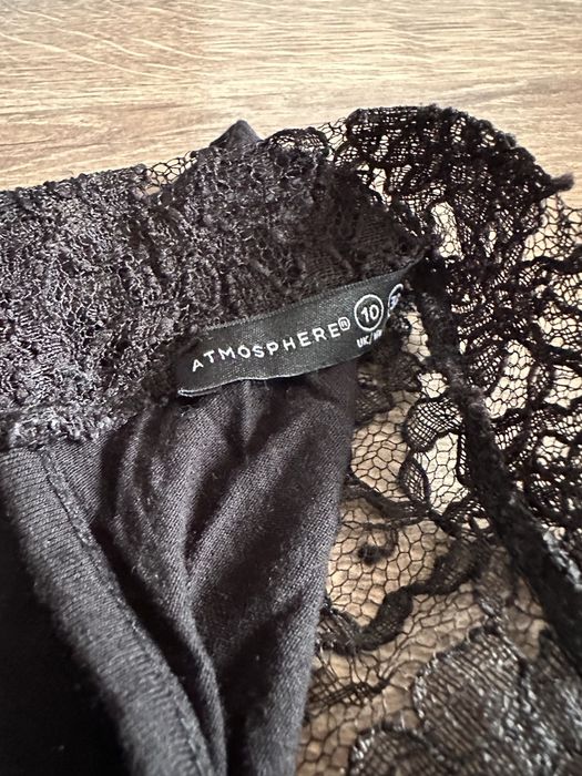 Елегантни дамски блузи