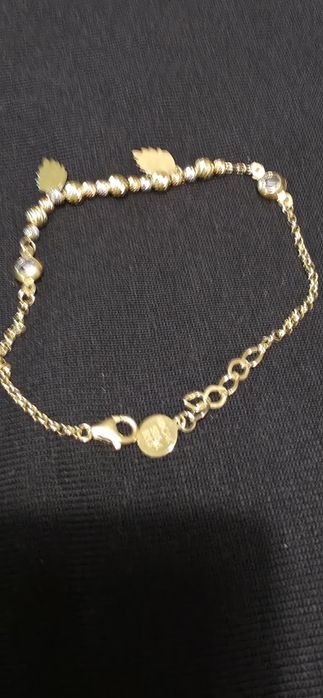 Продавам Златни Колиета.