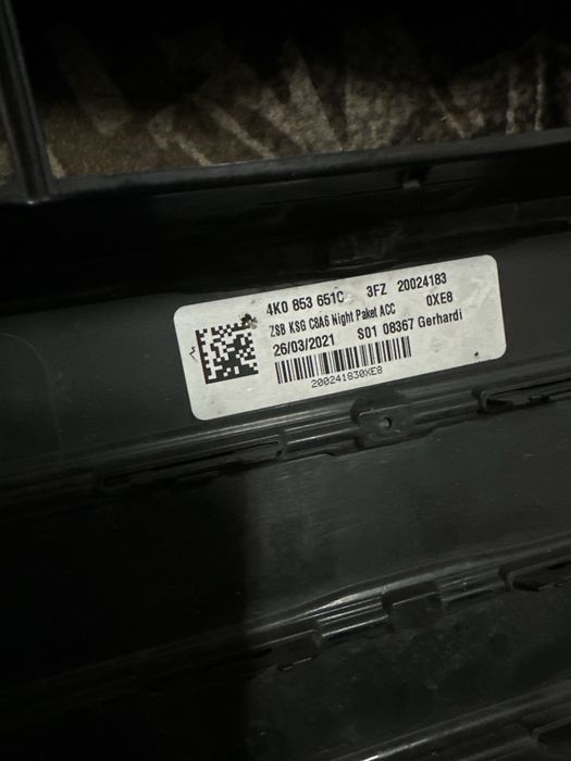 Grila fata  negru lucios AUDI A6 C8 40 TDI Mild Hybrid DFBA 4K0853651C