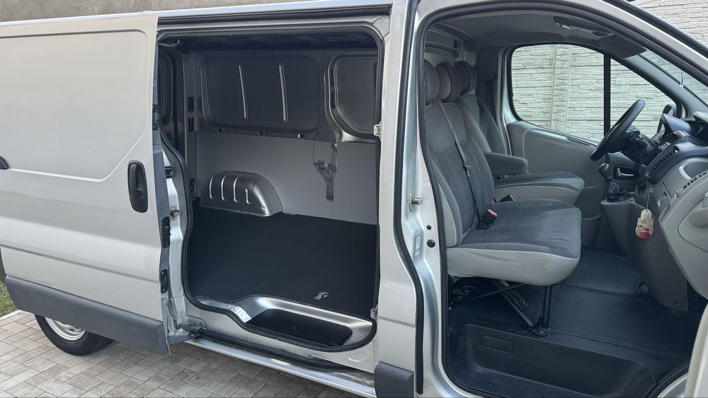 Opel Vivaro 2014 Varianta LUNGA