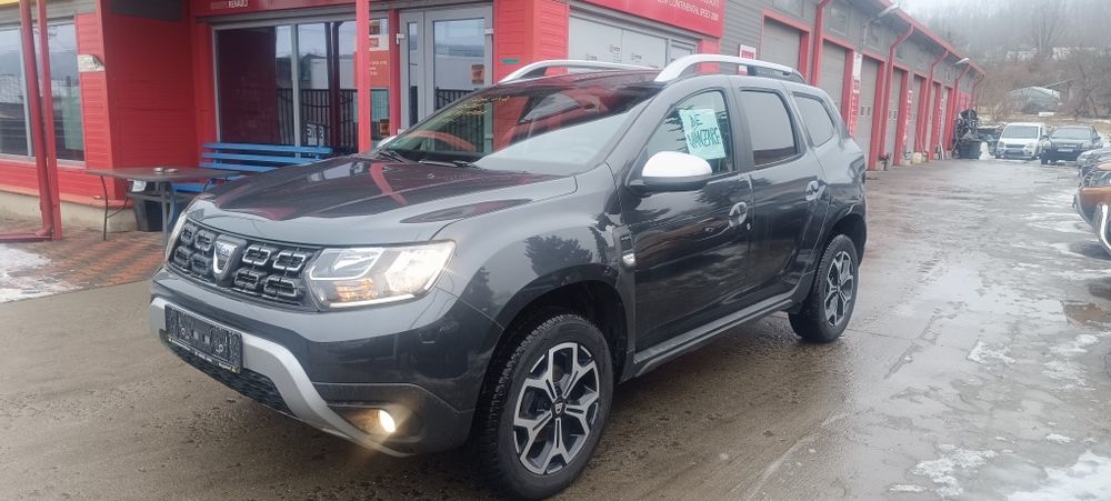 Duster benzina 1,6, benzina 4x4 ,4x2 ,2019.  Garantie un an .