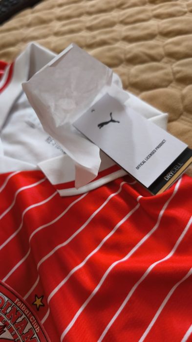 Vând tricou original