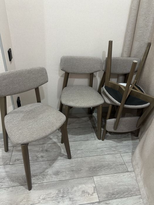 Продам 4стула, массив бука, новые
