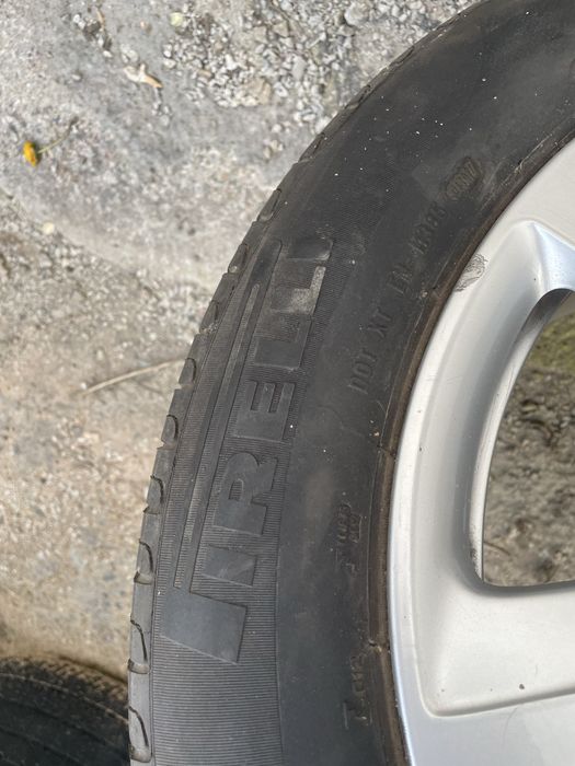 Один диск от ауди р 17 оригинал.