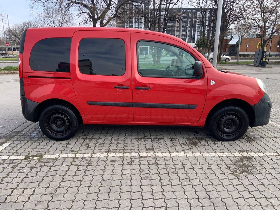 Продавам Renault Kangoo