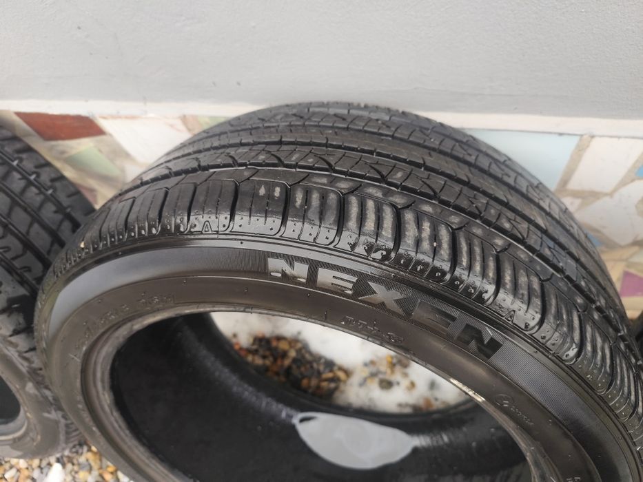 Шины продам 245/45/18