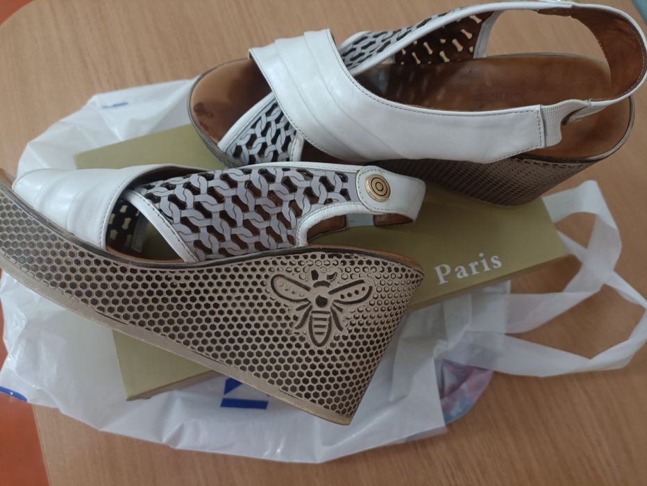 Босоножки 37 раз кожаные Турция