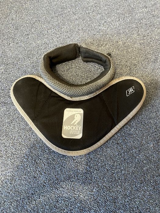 Продам хоккейную форму