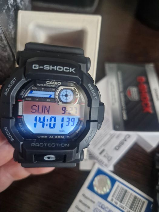 Часы Casio G-Shock GD350-1ER