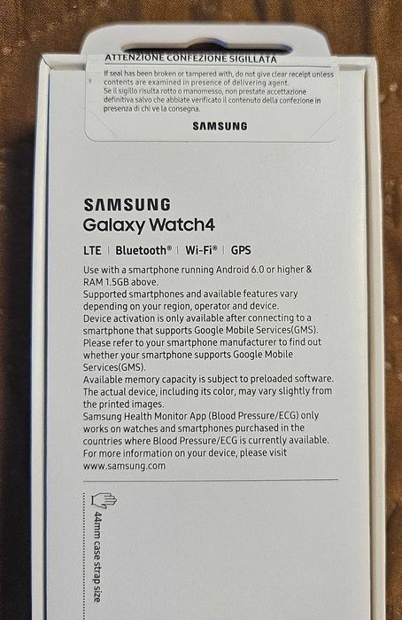 смарт часовник GALAXY watch 4 LTE