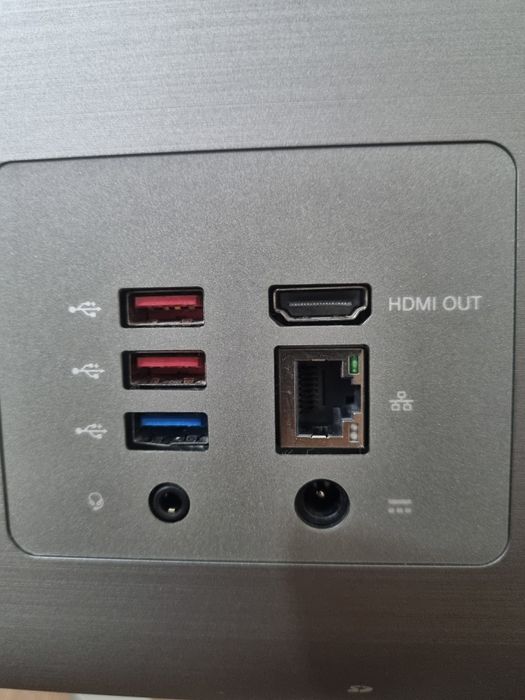 Acer Aspire C24-1650 новый срочно