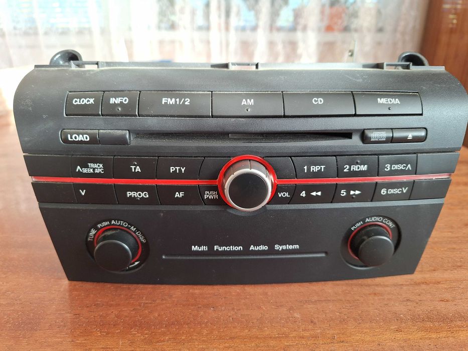 Аудио уредба за Мазда 3